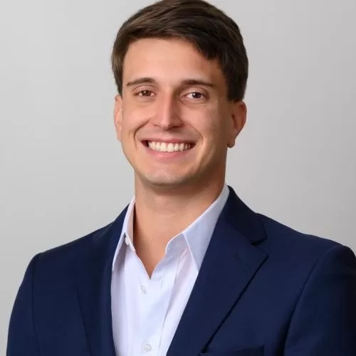 Zachary Leonard